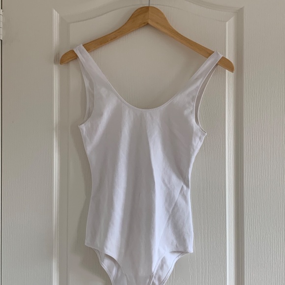 ARITZIA BODYSUIT ll WHITE WILFRED BODYSUIT - Picture 2 of 4